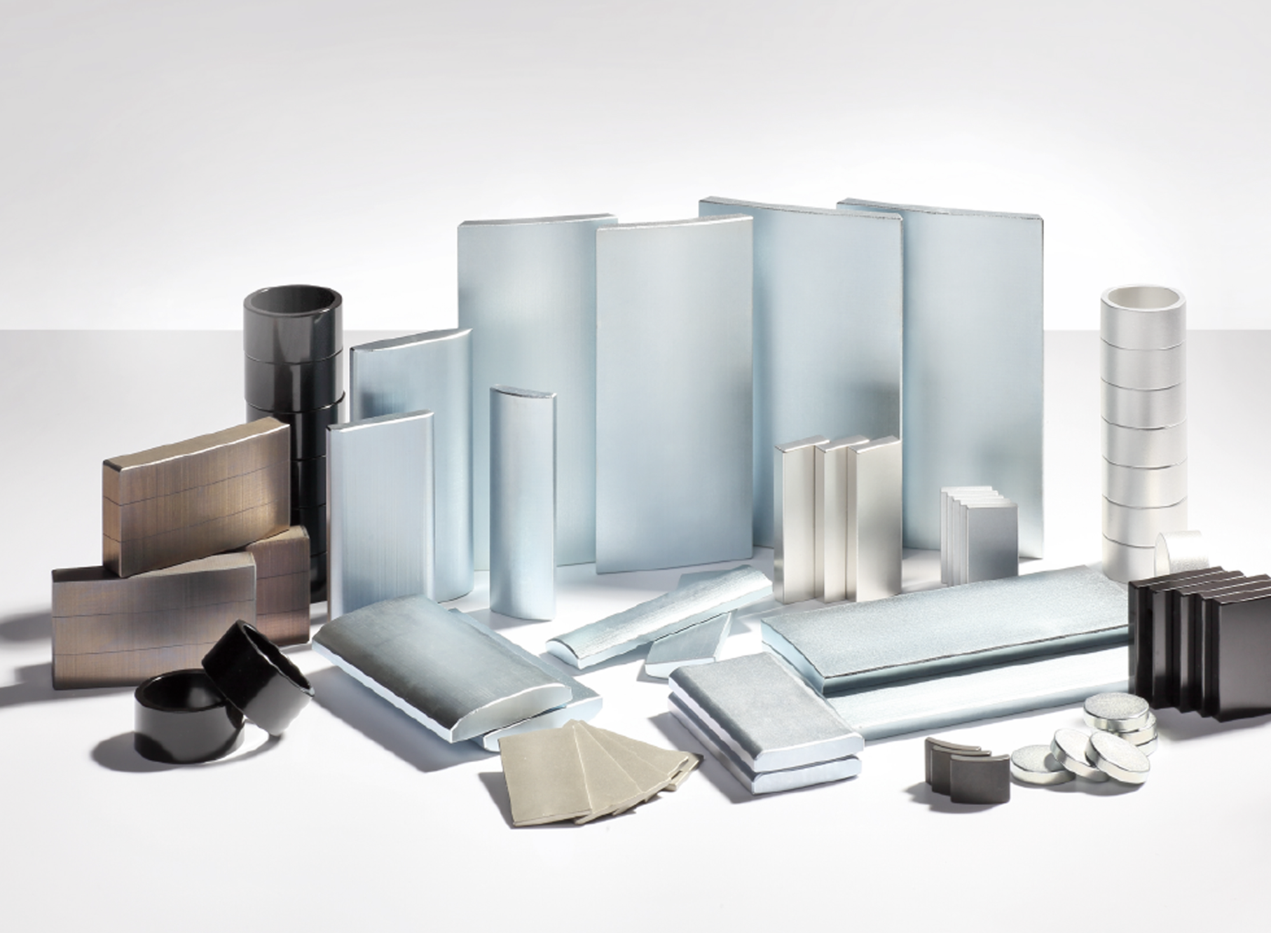 “Shaping the Future of Intelligent Manufacturing Materials”: An Exclusive Interview with Zhang Wei, General Manager of Shanghai JOY New Materials